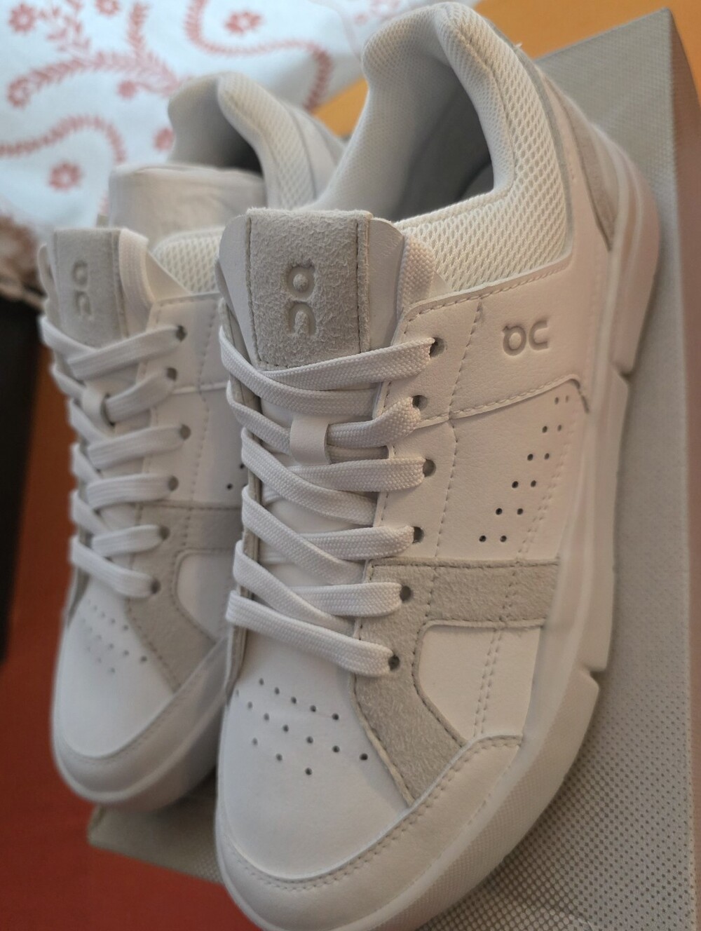 On Cloud Low-Top Sneakers in Light Beige/Off-White